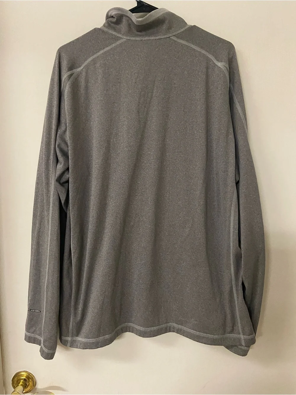 The North face men’s pullover 1/4 zip grey shirt sz XL flash dry